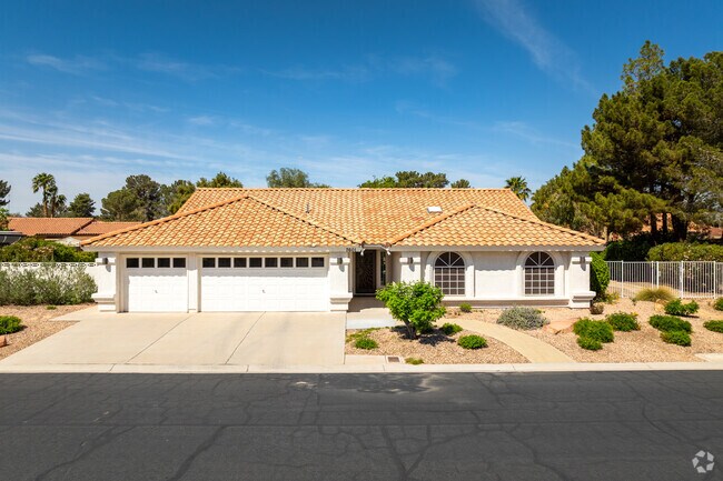 Larger ranch-style homes with multi-car garages are a staple found near University District.