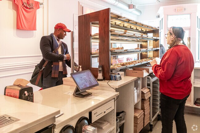 Farmington East residents appreciate all the local restaurants of West Hartford Center.