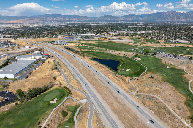 Oquirrh residents live near The Ridge Golf Club, an 18 hole course with beautiful views.