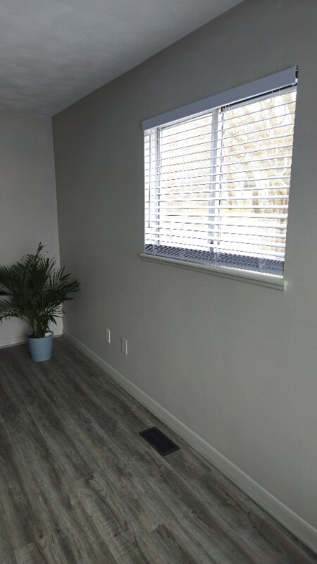 5031 W Willoughby Rd unit 5031, Holt, MI 48842 - photo 7