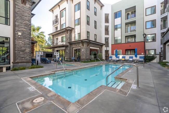 Metro Gateway Apartment Homes, Riverside, CA 92503 - photo 2