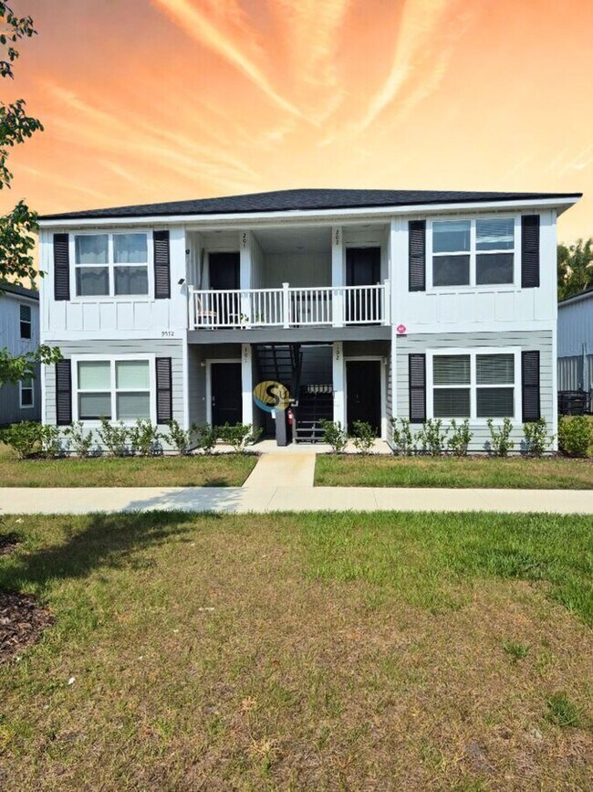 9572 Hood Rd Unit 102, Jacksonville, FL 32257