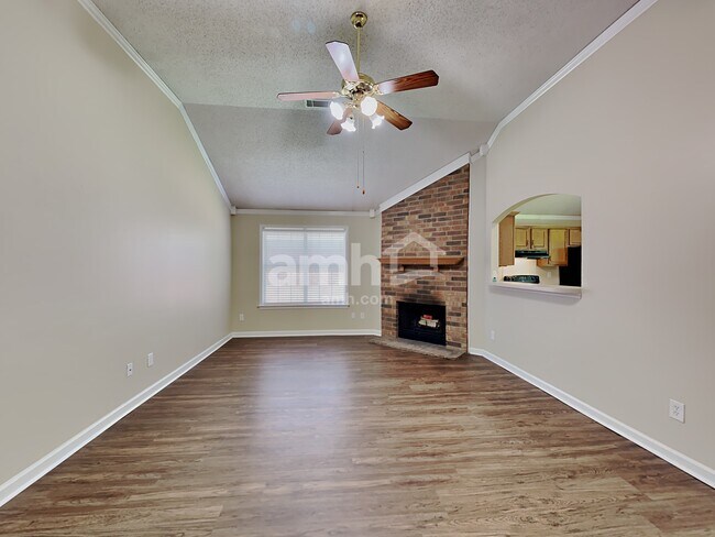 4072 Fairway View Cir E, Memphis, TN 38135 - photo 6