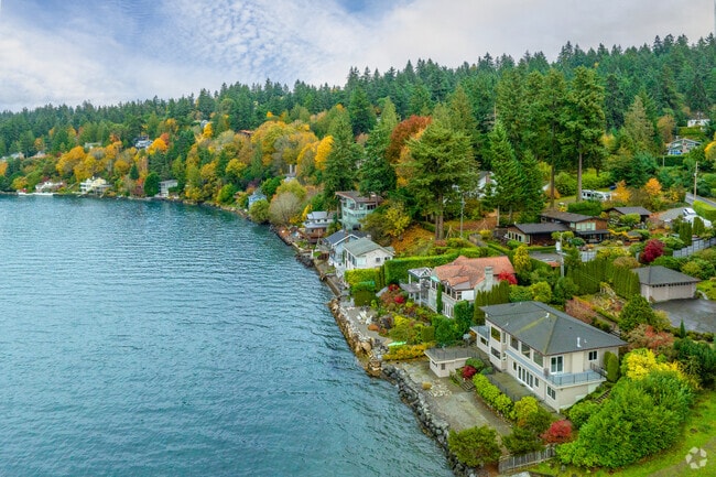 Waterfront homes in Maplewild offer direct access to the Puget Sound shoreline.