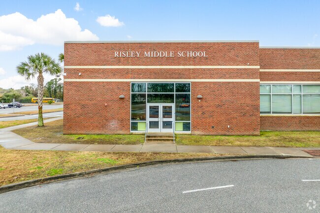 Risley Middle School is a highly rated school in the Town Commons area.