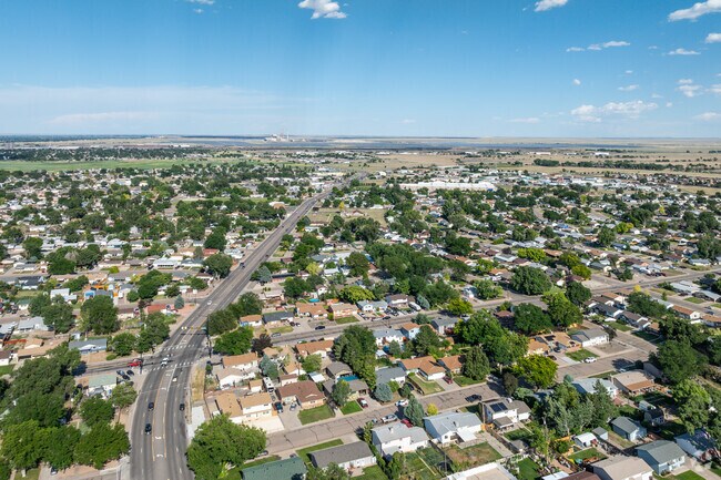 Highland Park is close to I-25 with easy access to Colorado Springs.