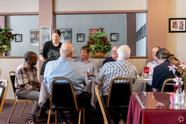 Critic's Choice is a go-to lunch spot in Acadian Village, Alexandria.