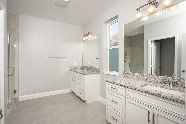 5270 Center Lake Ranch Blvd, Saint Cloud, FL 34771 - photo 4