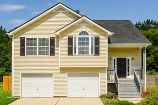 1442 Paddocks Ct, Powder Springs, GA 30127