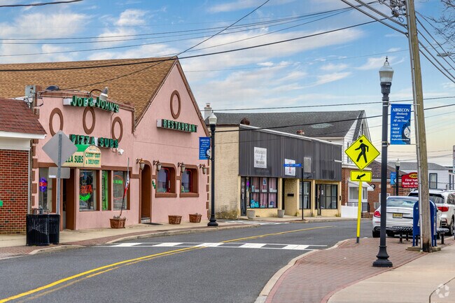 Absecon maintains a small town feel, with many locally owned shops and restaurants along New Jersey Ave.