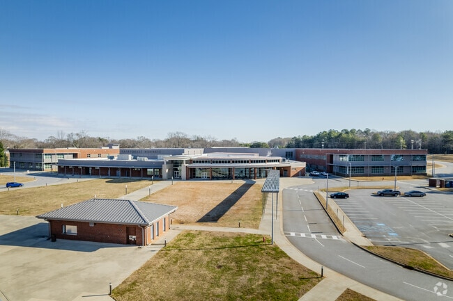 Parking at Fairforest Middle School