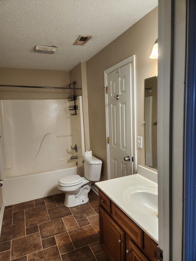 529 Crest Dr SW unit Nelson Ridge, Cleveland, TN 37311 - photo 4