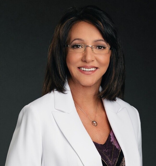 Donna Lampkins