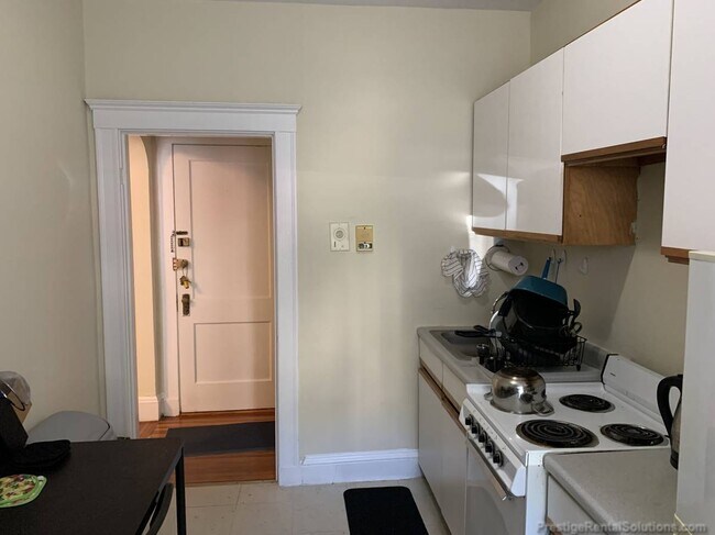 15 Gardner St unit 4, Allston, MA 02134 - photo 7