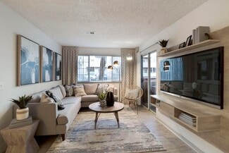 5109 S Delaware St, Englewood, CO 80110