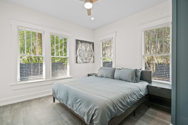 2009 W Dekle Ave unit 2, Tampa, FL 33606 - photo 3