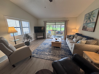 3509 Avenida Madera Unit B, Bradenton, FL 34210