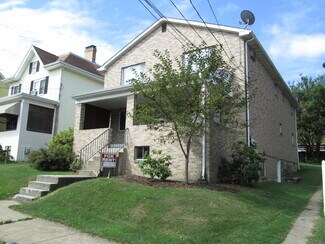318 Center Ave Unit 1, Greensburg, PA 15601