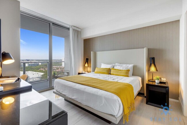 4112 Jimmy Buffett Mem Hwy unit ID1227206P, Hollywood, FL 33019 - photo 4