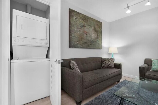 1456 H St NW unit ID1039931P, Washington, DC 20005 - photo 2