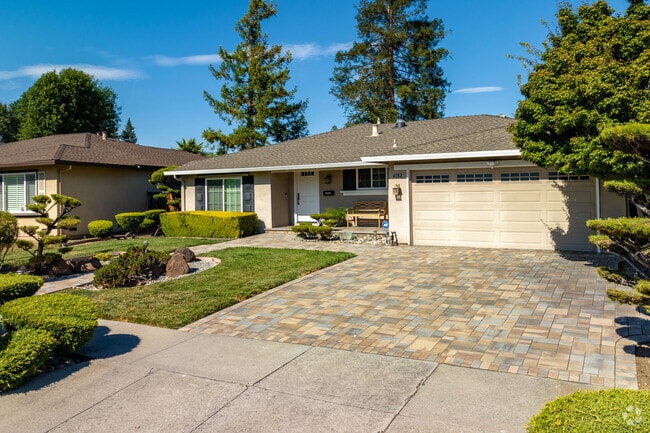 Many homes come with a two-car garage in Parkview neighborhood.