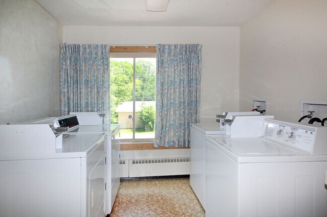 Northwood Commons, Baudette, MN 56623 - photo 5