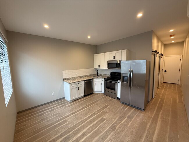 2602 Huntingdon Ave unit 1-Bed, Baltimore, MD 21211 - photo 5