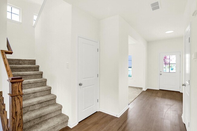 5853 Fair Oak Cir, Brownsburg, IN 46112 - photo 6