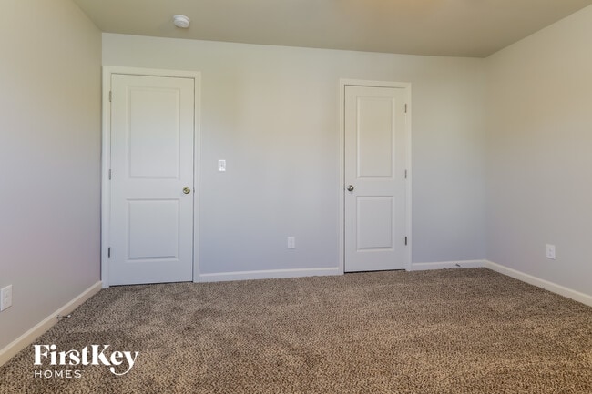 215 Holly Way, Pendergrass, GA 30567 - photo 6