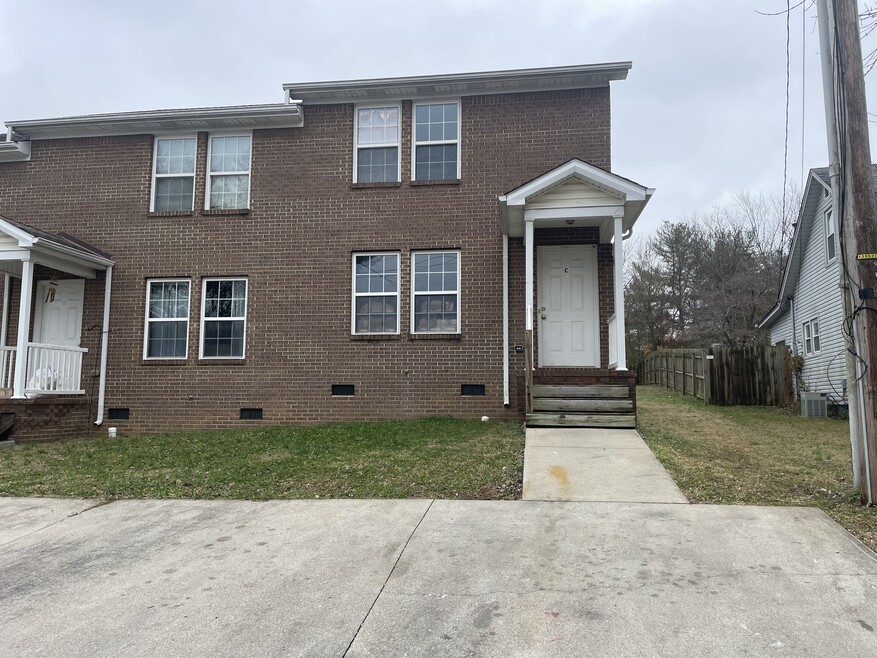 108 Pettus Point, Somerset, KY 42501 - photo 1