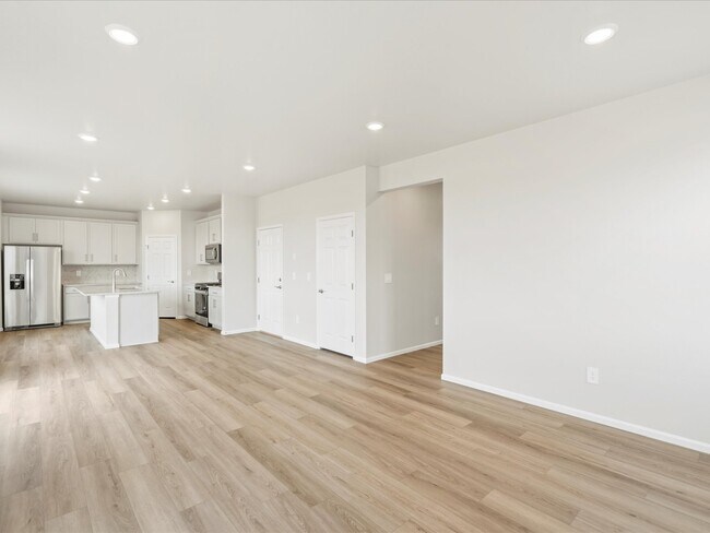 830 Gambel Dr unit 37074588, Johnstown, CO 80534 - photo 6