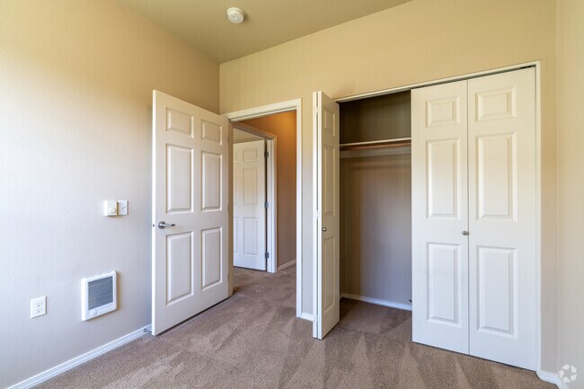 Hawks Point Apartments, Salem, OR 97303 - photo 5