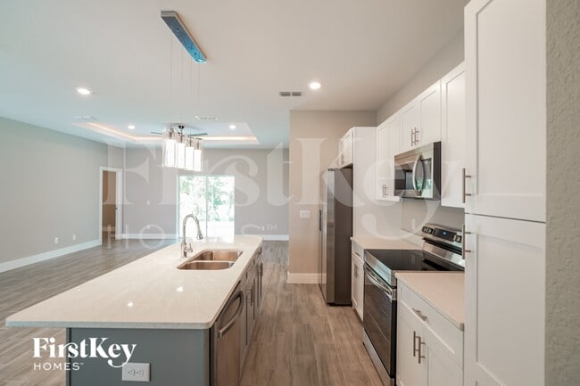 1829 Superior Way, Haines City, FL 33844 - photo 4