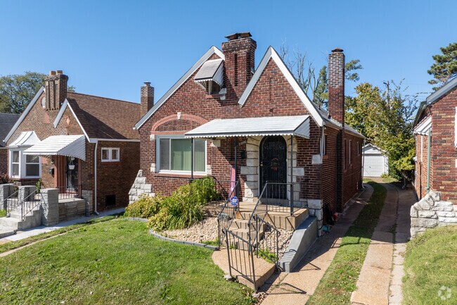 If you're looking for a home in North Pointe, it's more likely than not a gingerbread house.