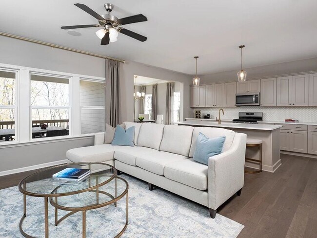 7301 Eton Ln unit 36502324, Locust Grove, GA 30248 - photo 4