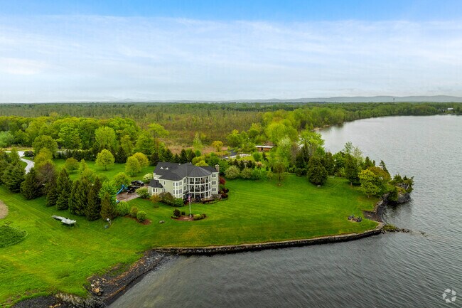 Alburgh Town is home to lakefront estates with sweeping views of Lake Champlain.