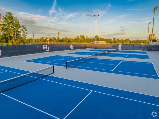 Hardin-Jefferson Junior High School has many sports teams and clubs.