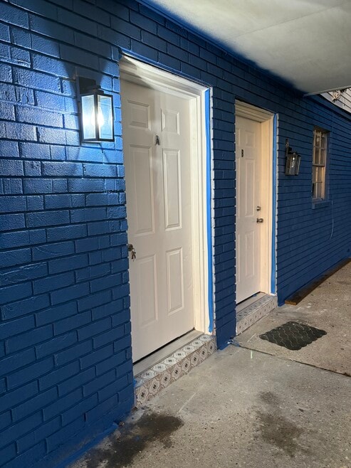 3609 Golden Dr, Chalmette, LA 70043 - photo 1