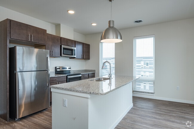 Element 84, West Allis, WI 53214 - photo 6