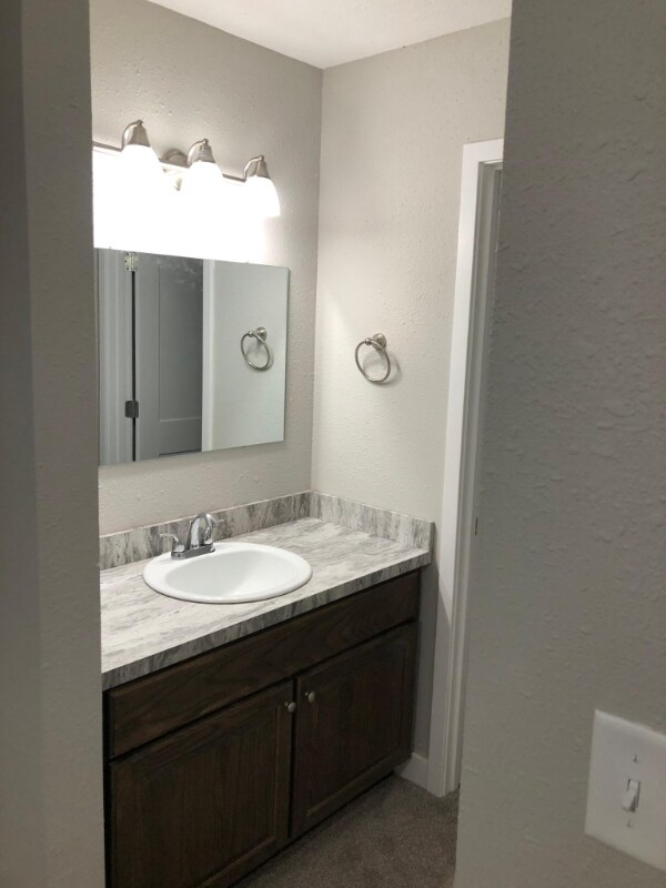 1068 Mace Rd, Osage Beach, MO 65065 - photo 4