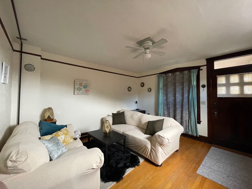 963 Lewisohn St unit 5A, Butte, MT 59701 - photo 1