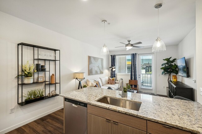 16390 W Van Buren St-002