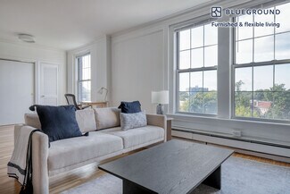 1284 Beacon St Unit FL6-ID899, Brookline, MA 02446