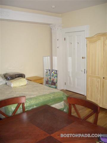 27 William St unit 2, Cambridge, MA 02139 - photo 7