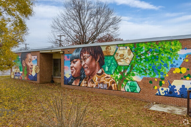 An inspiring mural on the side of Kingswood Community Center in Riverside.
