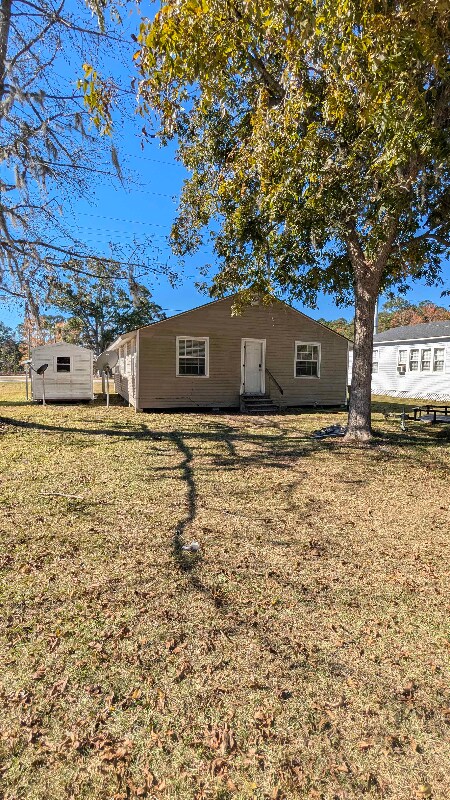 1127 Us-80, Bloomingdale, GA 31302 - photo 3