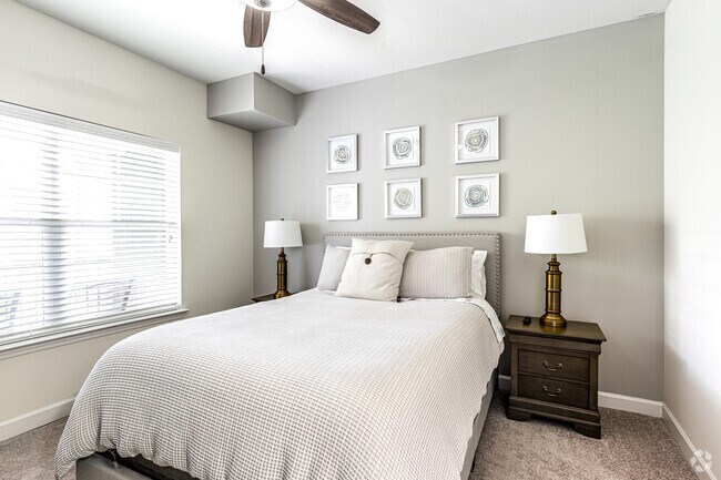 The Landing at Savannah West, Kansas City, MO 64156 - photo 5