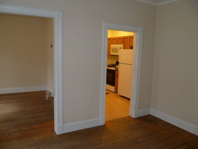 129 Grandview St, Bennington, VT 05201 - photo 7