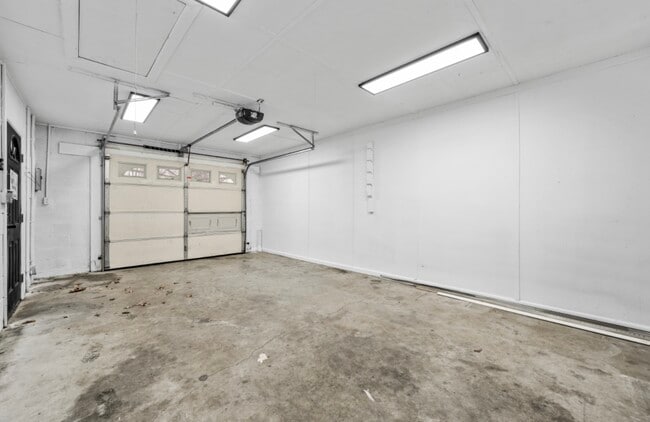 680 Roddy Dr, Morristown, TN 37814 - photo 2