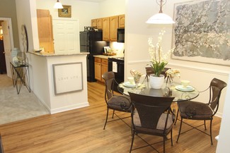401 Lancaster Gate Dr, Midlothian, VA 23113